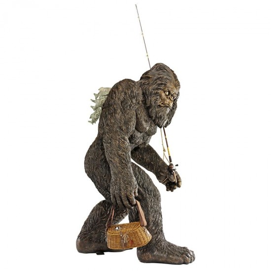 Design Toscano Life Size Bigfoot The Garden Yeti Statue