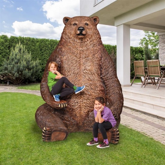 Design Toscano Sitting Pretty Brown Bear Statue