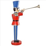 Design Toscano Large Trumpeting Soldier Statue