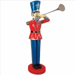 Design Toscano Giant Trumpeting Soldier Statue