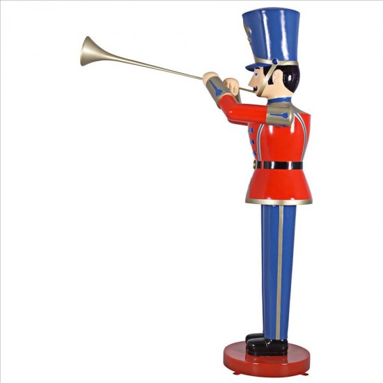 Design Toscano Giant Trumpeting Soldier Statue