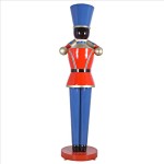 Design Toscano Giant Trumpeting Soldier Statue