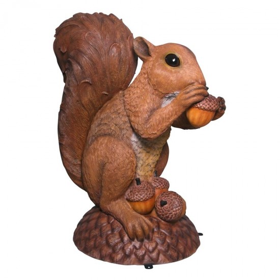 Design Toscano Wirral The Enormous Squirrel Statue