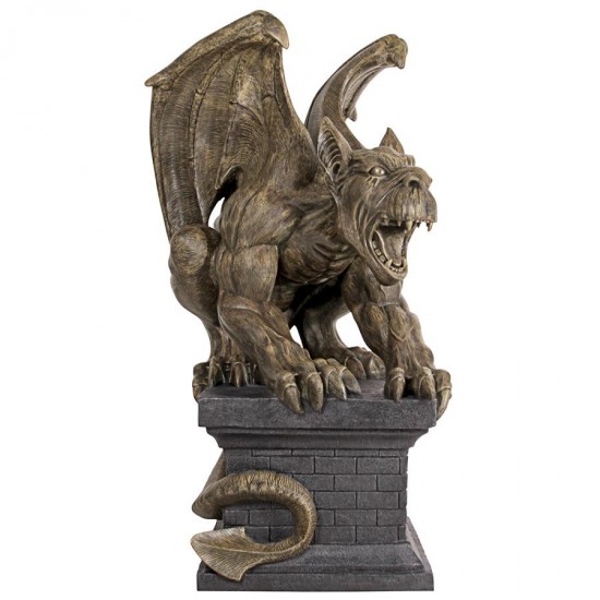 Design Toscano Manchester'S Cathedral Gothic Chimera