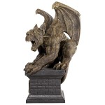 Design Toscano Manchester'S Cathedral Gothic Chimera