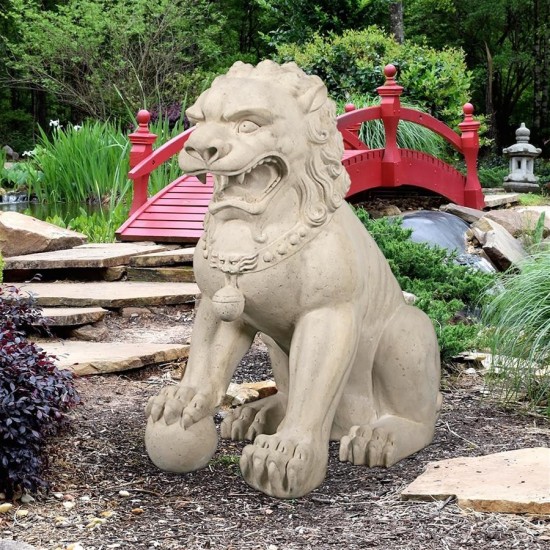 Design Toscano Male Grand Palace Foo Dog