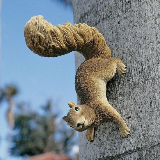 Design Toscano Simone The Squirrel