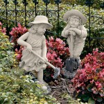 Design Toscano Rebecca And Samuel Gardeners