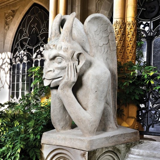 Design Toscano Giant Spitting Gargoyle Of Notre Dame