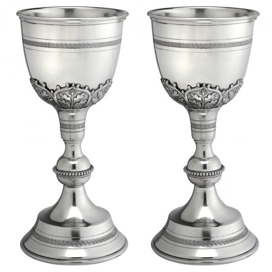 Design Toscano Set Of Two Canterbury Grand Chalices