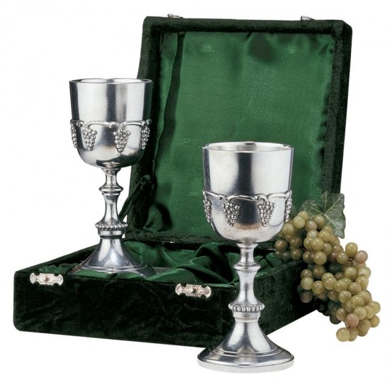 Design Toscano Pair Of Grape Harvest Pewter Goblets