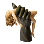 Design Toscano Enthralled Gargoyle Talon