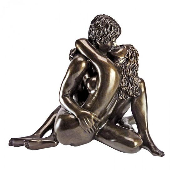 Design Toscano Embrace Figurine