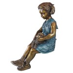 Design Toscano Sitting Savannah Girl With Dog Bronze