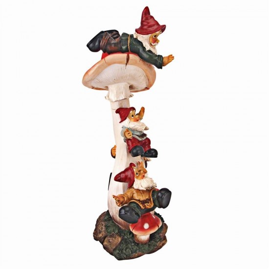 Design Toscano Topsy Turvy Garden Gnomes On Mushroom