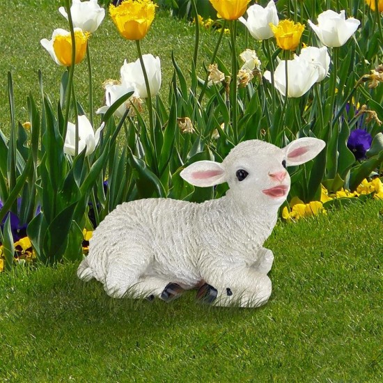 Design Toscano Sitting Yorkshire Lamb