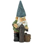 Design Toscano Water Pump Pete Garden Gnome Statue