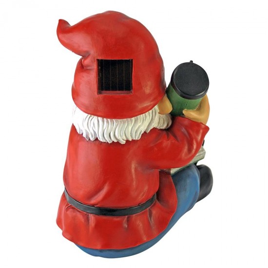 Design Toscano Flashlight Freddie Solar Gnome Statue