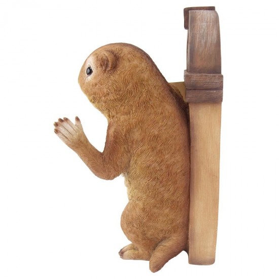 Design Toscano Garden Greetings Squirrel Welcome Statue