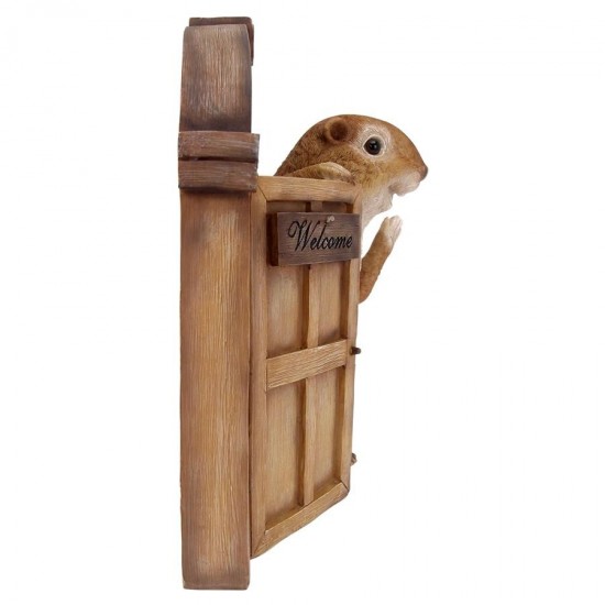Design Toscano Garden Greetings Squirrel Welcome Statue
