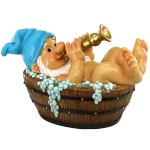 Design Toscano Trumpeting Bath Tub Gnome Statue