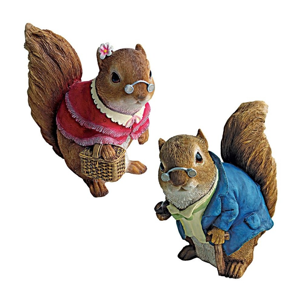 Design Toscano Set Of Granma & Granpa Squirrel Statues