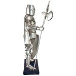 Design Toscano Medieval Nuremberg Castle Knight Statue