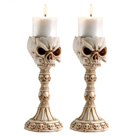 Design Toscano S/2 Skullduggery Candlesticks