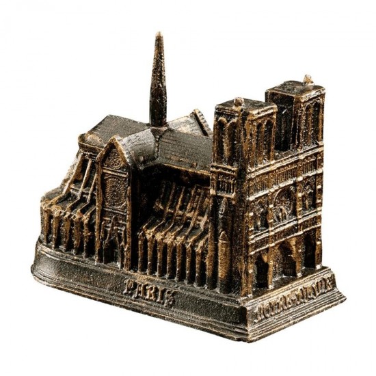 Design Toscano Notre Dame Figurine