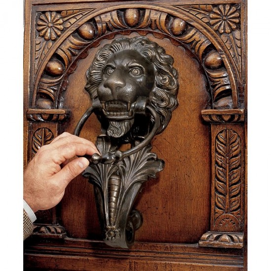 Design Toscano Florentine Lion Cast Iron Door Knocker