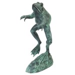 Design Toscano Medium Leaping Spitting Frog Bronze