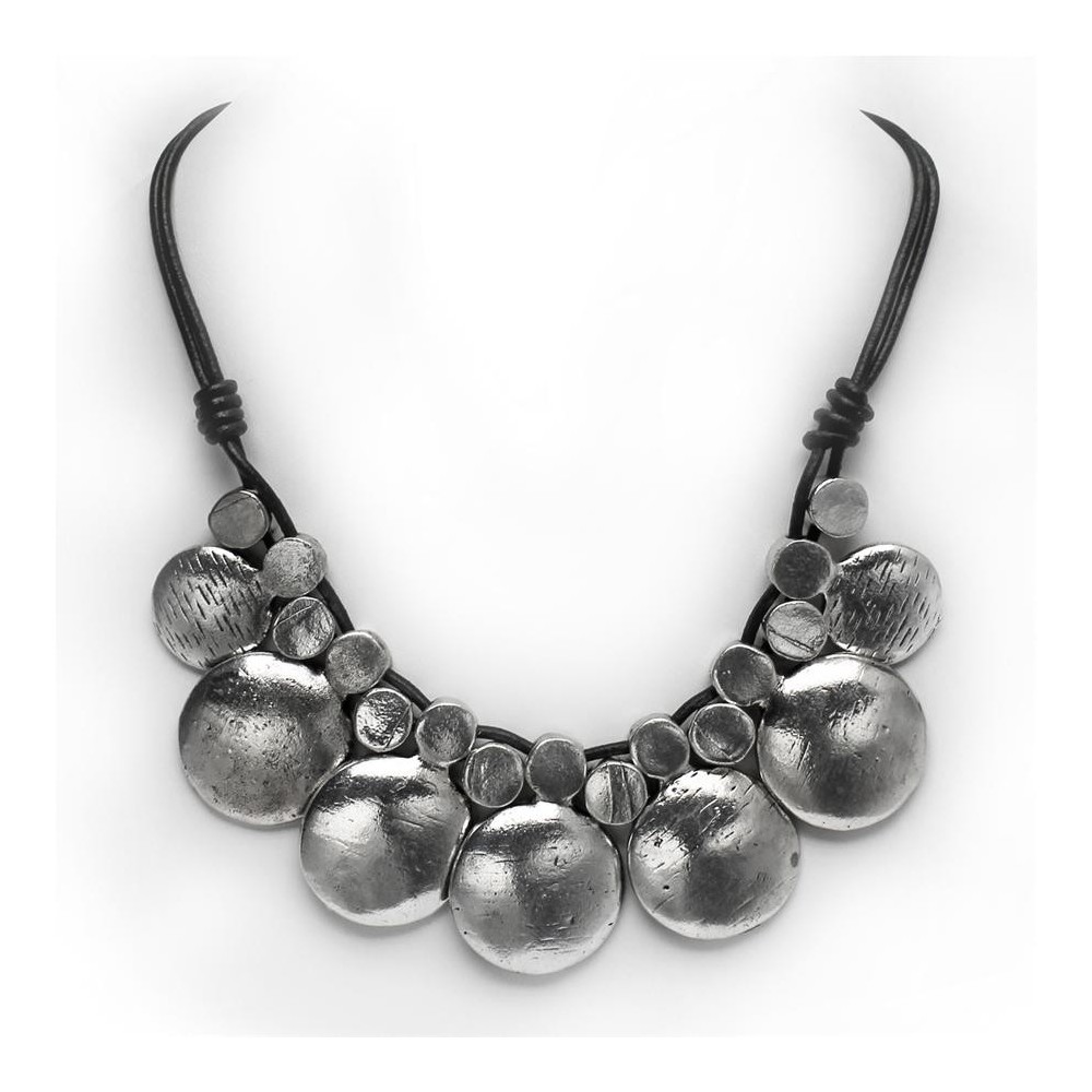 Design Toscano Bianca Jewelry Set Design Toscano Bianca Jewelry Set