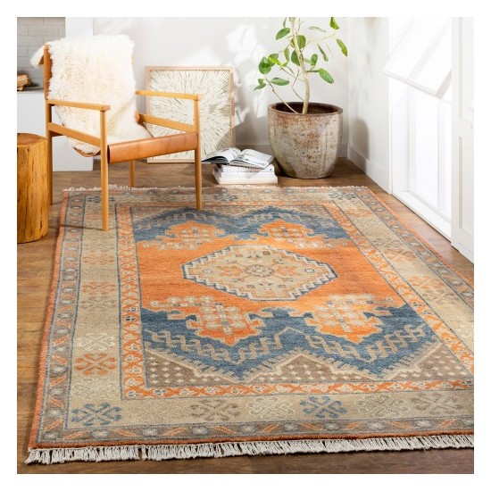 Surya Isparta ISP-1000 2' x 3' Rug