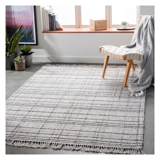 Surya Yorkville YRK-2301 2' x 3' Rug