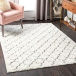 Surya Elenor ENR-2321 6'7" x 9' Rug