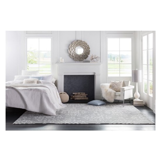 Surya Cosmopolitan COS-8828 2'6" x 8' Rug