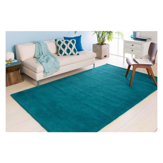 Surya Mystique M-5330 2'6" x 8' Rug