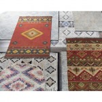 Surya Jewel Tone JT-1033 2'6" x 8' Rug