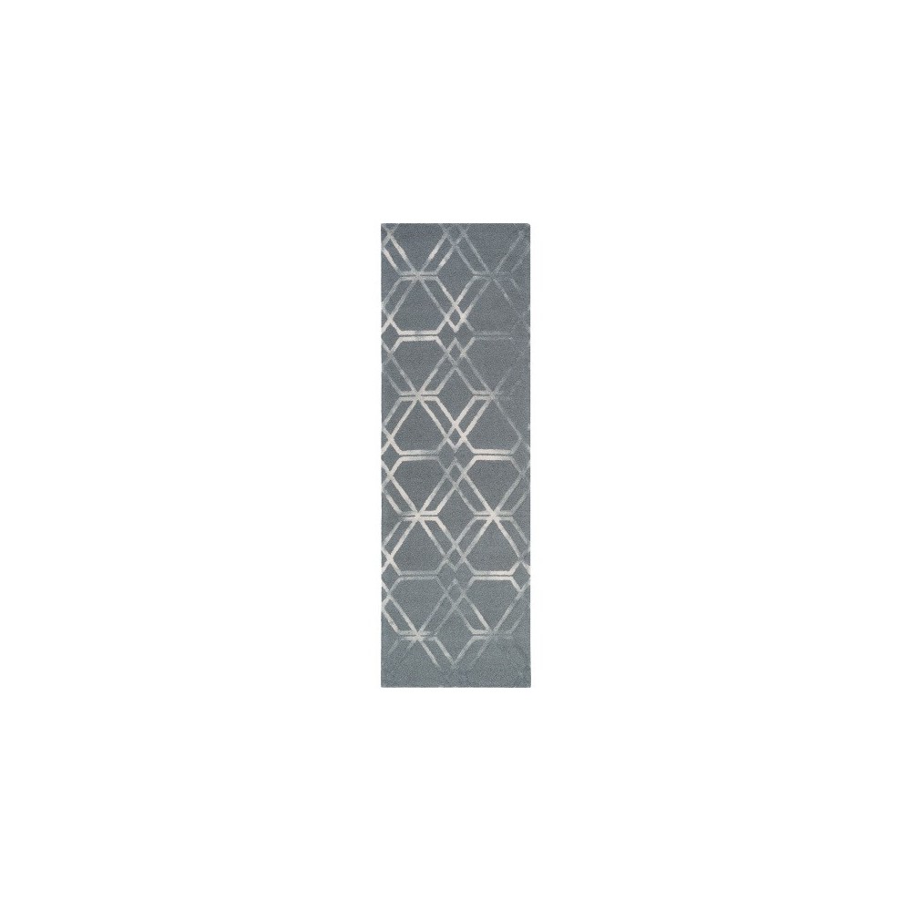 Surya Serafina SRF-2016 3'3" x 5'3" Rug Surya Serafina SRF-2016 3'3" x 5'3" Rug