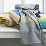 Surya Meadowlark MDW-1001 50"W x 70"L Throw