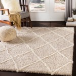Surya Urban Shag USG-2302 2' x 2'11" Rug