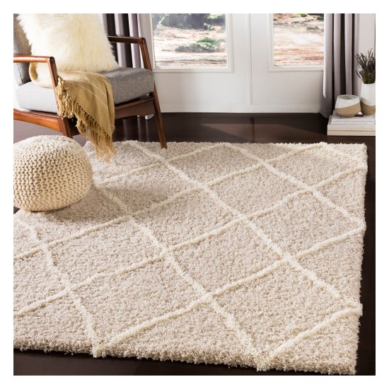 Surya Urban Shag USG-2302 2' x 2'11" Rug