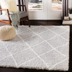 Surya Urban Shag USG-2306 2' x 2'11" Rug