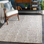 Surya Montclair MTC-2304 4' x 6' Rug