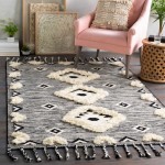 Surya Apache APA-2302 2' x 3' Rug