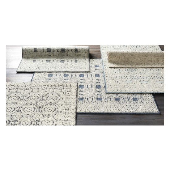 Surya Louvre LOU-2304 4' x 6' Rug