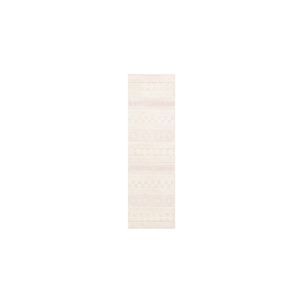 Surya Nairobi NAB-2301 5' x 7'6" Rug Surya Nairobi NAB-2301 5' x 7'6" Rug