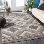 Surya Rafetus ETS-2335 2' x 2'11" Rug