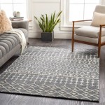 Surya Opus OPS-2301 4' x 6' Rug