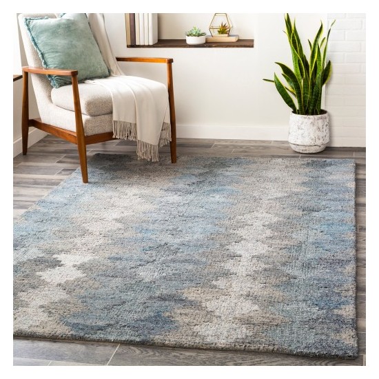 Surya Montclair MTC-2306 2' x 3' Rug